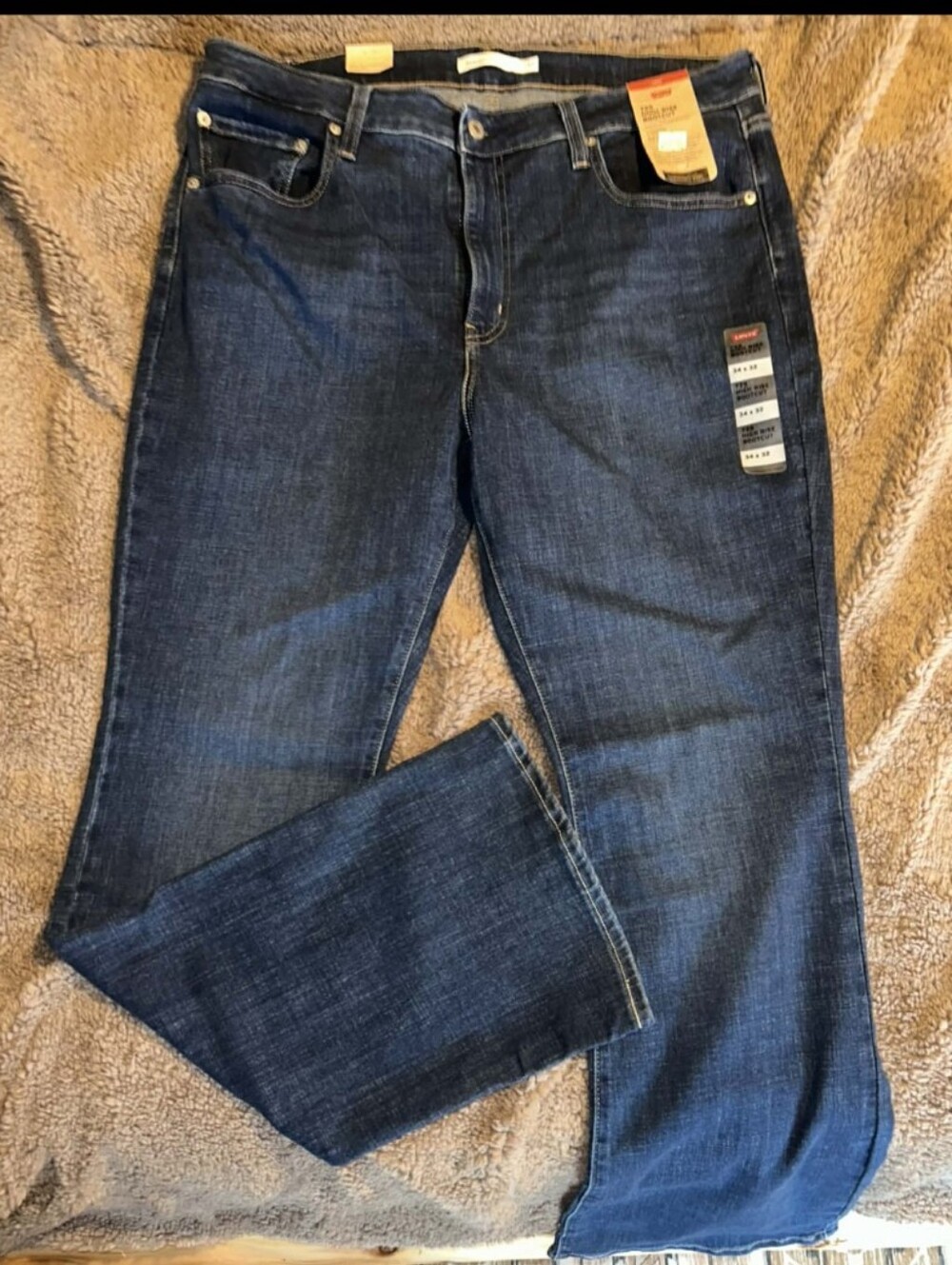 Brand New W Tags Womes Levi's Jeans Size 34x32